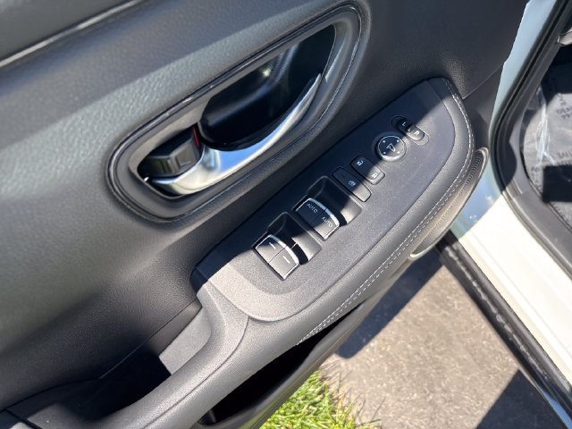 New 2027 Honda HR-V EX-L image 11