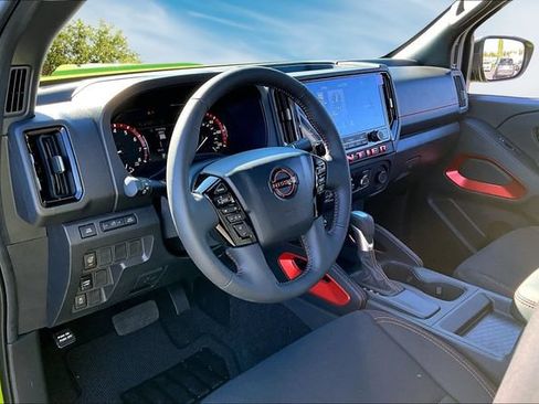 New 2026 Nissan Frontier Pro-X w/ Pro-X Convenience Package RWD image 7