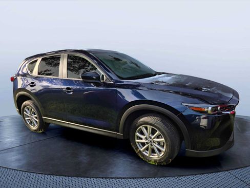 Used 2023 MAZDA CX-5 AWD 2.5 S image 2