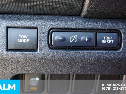 Used 2024 Nissan Frontier Pro-X w/ Technology Package image 45