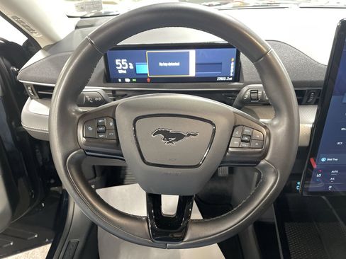 Used 2021 Ford Mustang Mach-E Select image 16