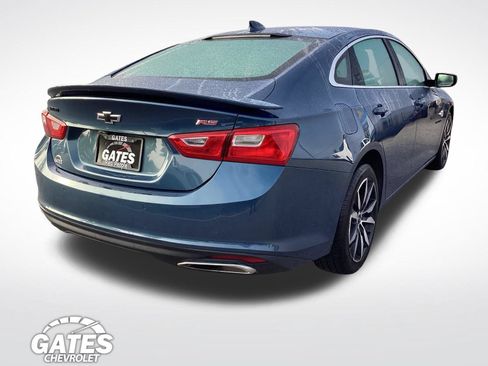Used 2025 Chevrolet Malibu RS w/ LPO, Floor Liner Package FWD image 9