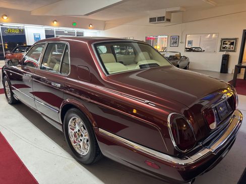 Used 1999 Bentley Arnage Green Label image 16