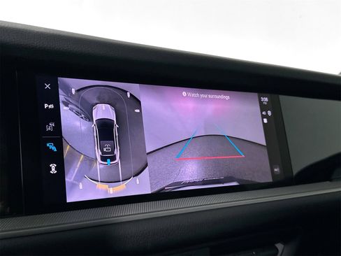 Certified 2025 Porsche Cayenne Coupe image 22