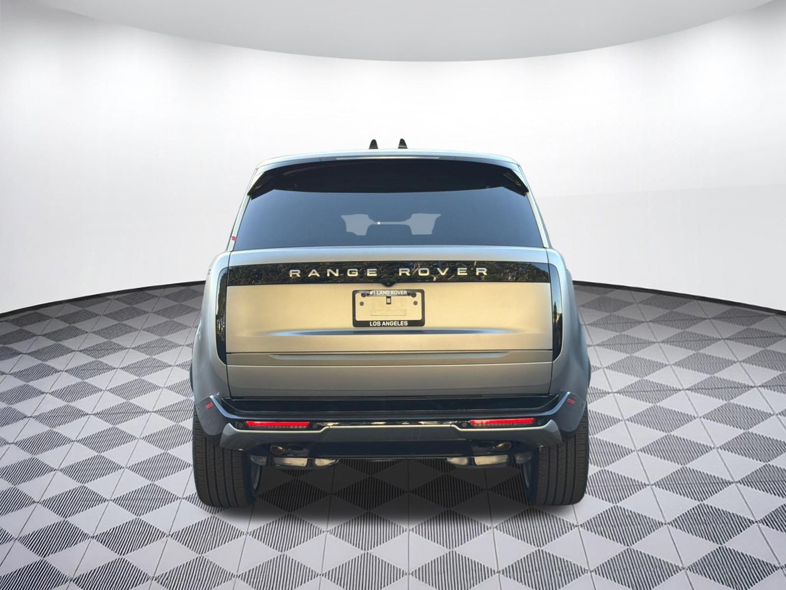 New 2027 Land Rover Range Rover Long Wheelbase Autobiography AWD/4WD image 9