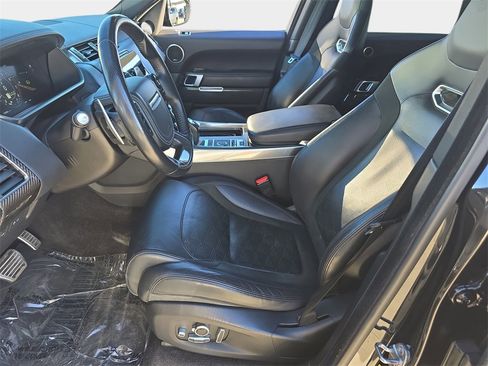 Certified 2020 Land Rover Range Rover Sport SVR image 19
