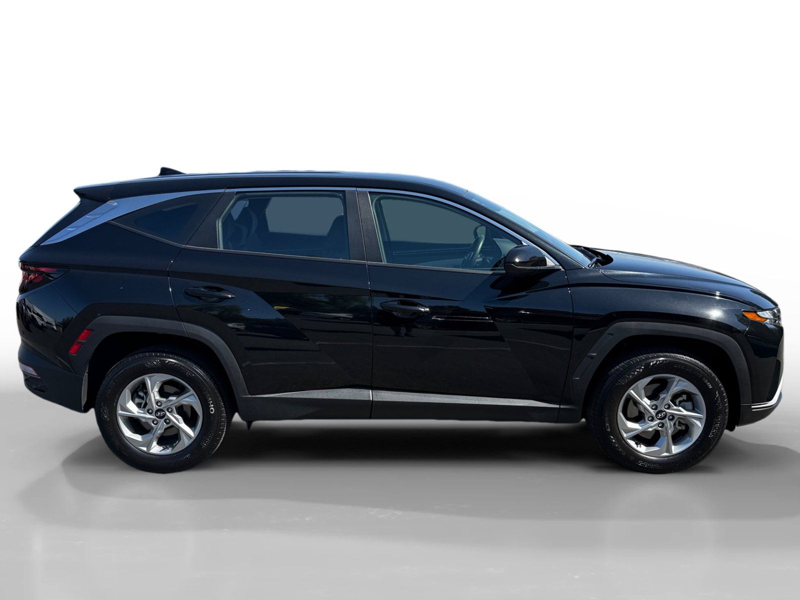 Certified 2024 Hyundai Tucson SE AWD/4WD image 6