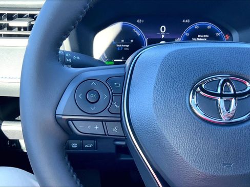 Used 2025 Toyota RAV4 XSE image 20