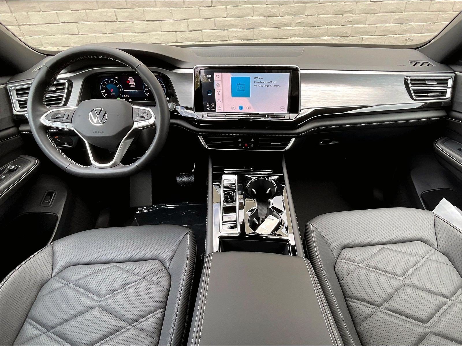 New 2025 Volkswagen Atlas Cross Sport SE FWD image 4