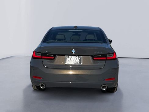 New 2026 BMW 330i xDrive xDrive w/ Premium Package image 4