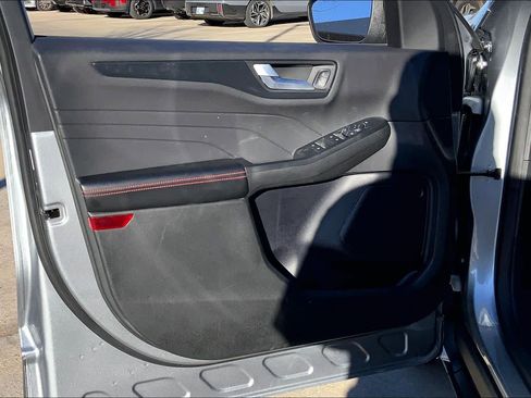 Used 2024 Ford Escape ST-Line image 21