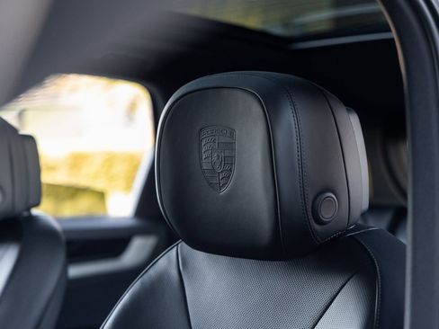 New 2026 Porsche Cayenne image 27