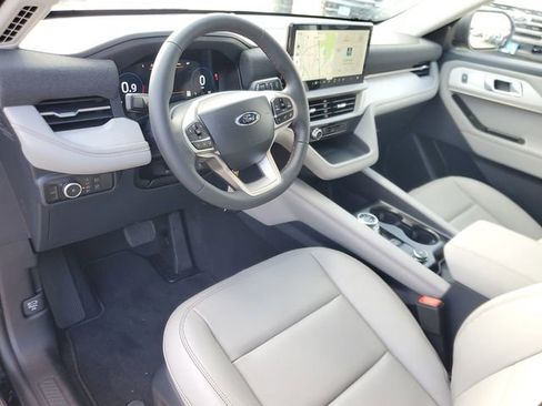 New 2026 Ford Explorer Active w/ Active Comfort Package image 27