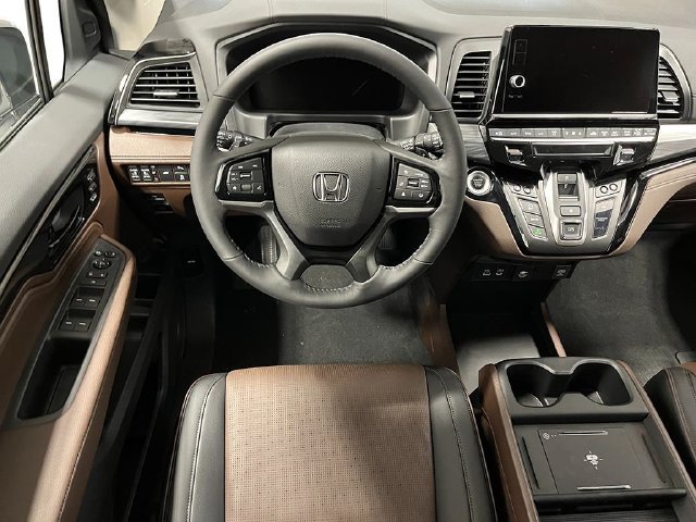 New 2027 Honda Odyssey Elite image 17