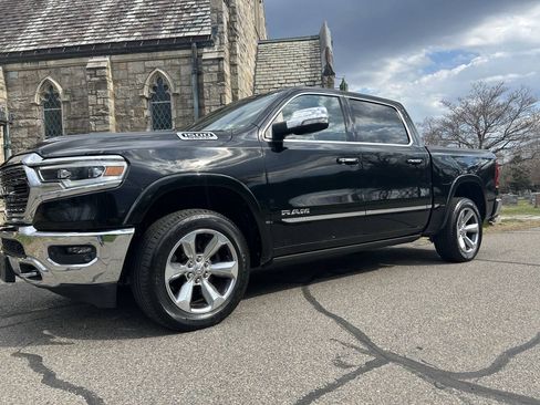 Used 2021 RAM 1500 Limited AWD/4WD image 3