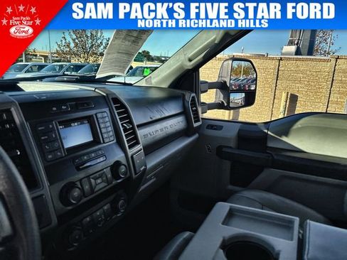 Used 2020 Ford F550 2WD Regular Cab Super Duty image 13