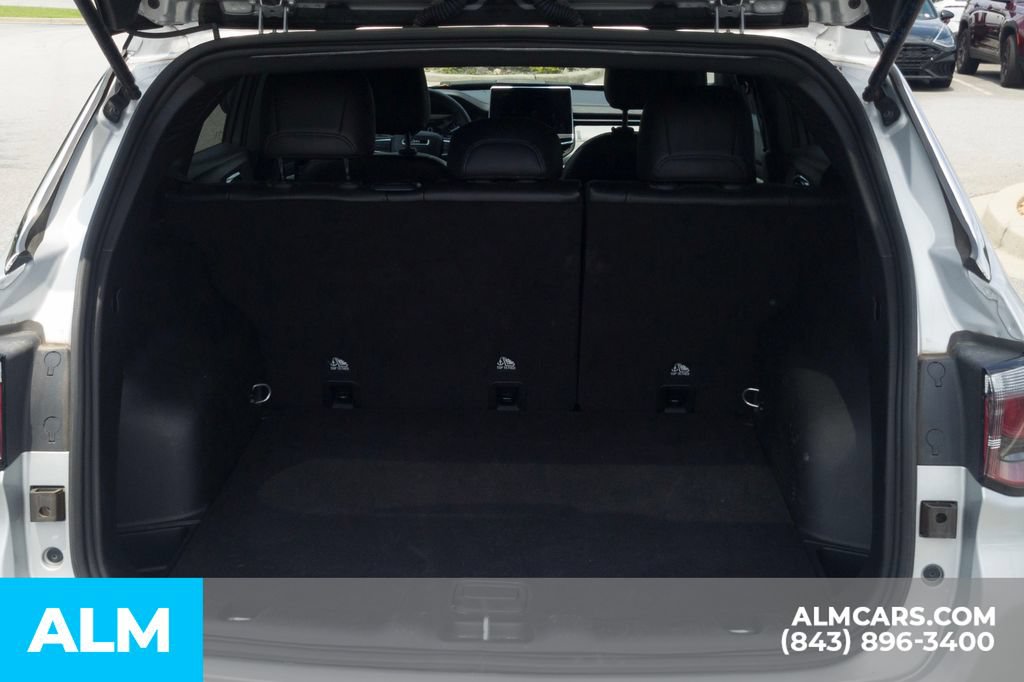Used 2025 Jeep Compass Limited AWD/4WD image 8