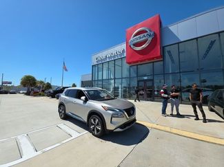 Used 2023 Nissan Rogue Platinum w/ Platinum Premium Package video 1