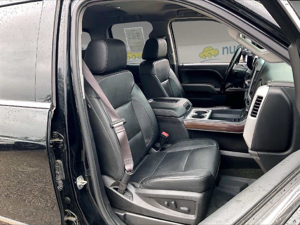 Used 2017 GMC Sierra 1500 SLT w/ SLT Premium Package AWD/4WD image 10