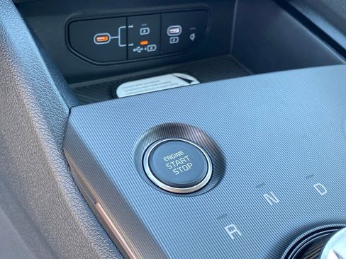 New 2026 Kia Sportage SX Prestige AWD/4WD image 17