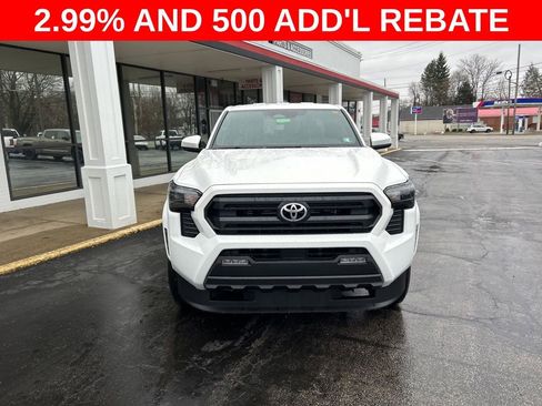 Used 2026 Toyota Tacoma SR5 RWD image 2