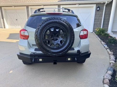 Used 2017 Subaru Crosstrek 2.0i Limited AWD/4WD image 4