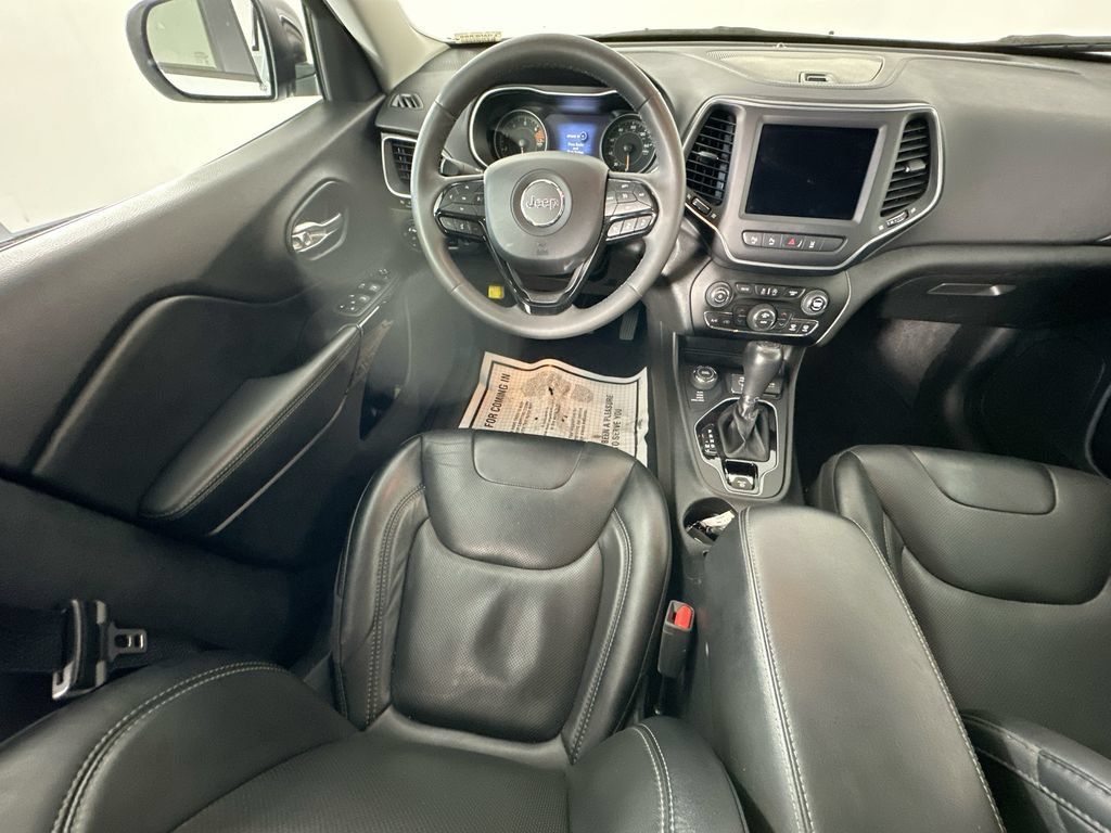 Used 2023 Jeep Cherokee Altitude Lux AWD/4WD image 9