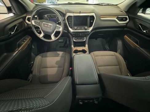 Certified 2023 GMC Acadia SLE image 11