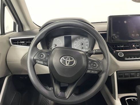 Certified 2024 Toyota Corolla Cross L AWD/4WD image 13