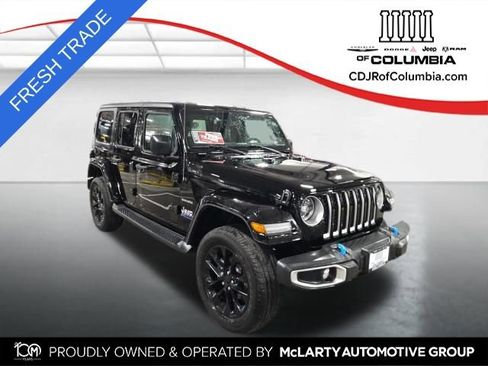 Used 2023 Jeep Wrangler Unlimited Sahara w/ Cold Weather Group image 1