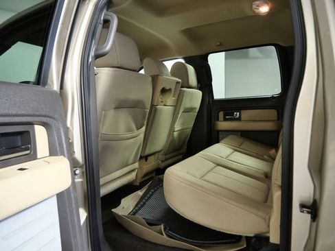 Used 2014 Ford F150 XLT w/ Equipment Group 302A Luxury AWD/4WD image 16