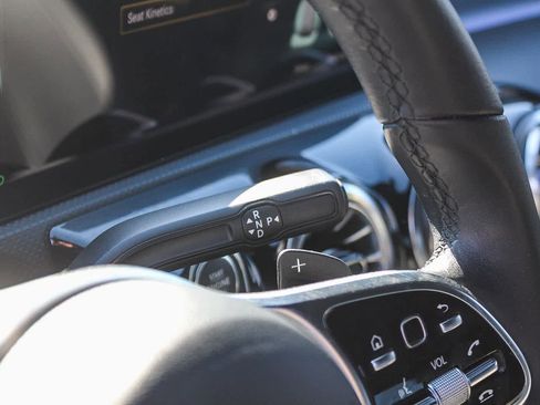 Used 2023 Mercedes-Benz CLA 250 CLA 250 image 23