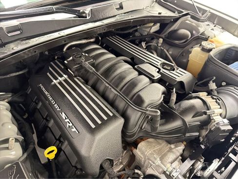 Used 2017 Dodge Charger R/T RWD image 11