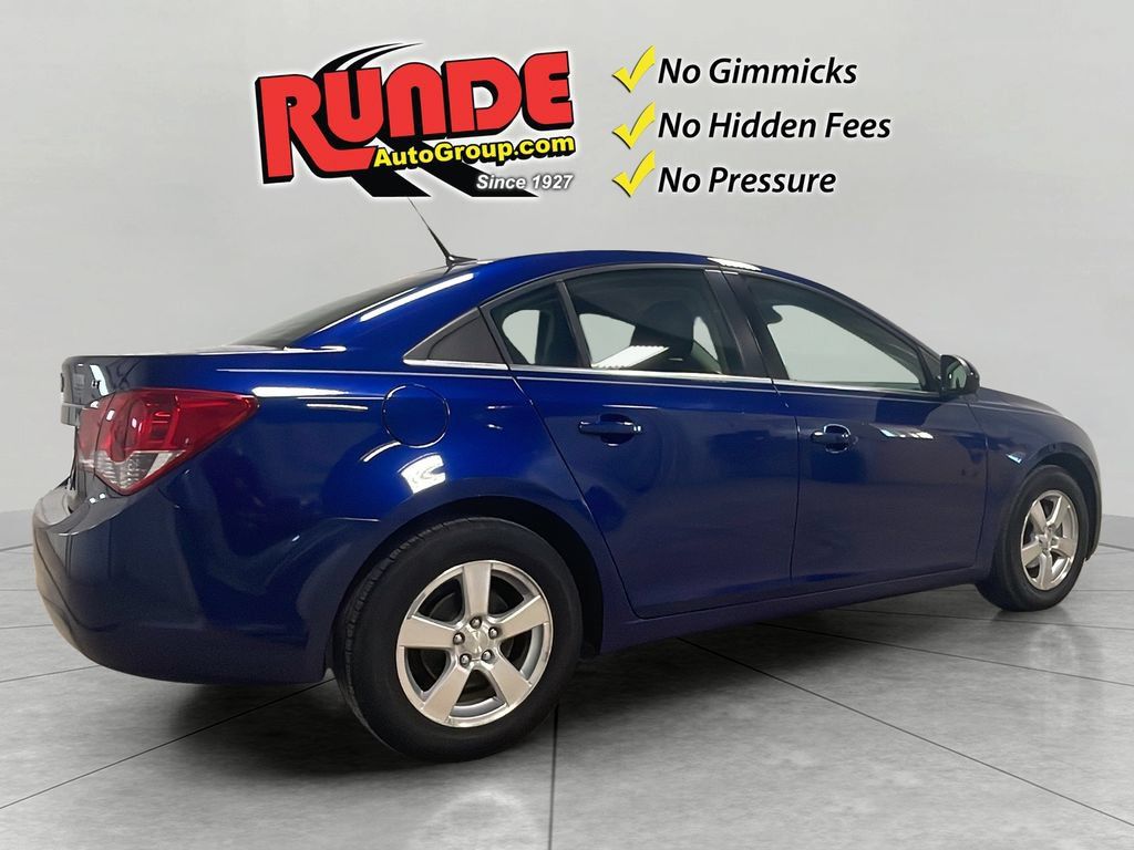 Used 2012 Chevrolet Cruze LT FWD image 6