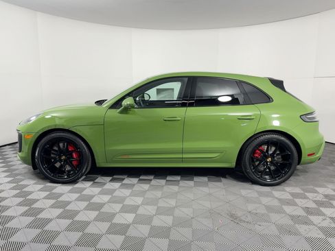 Certified 2026 Porsche Macan GTS AWD/4WD image 2