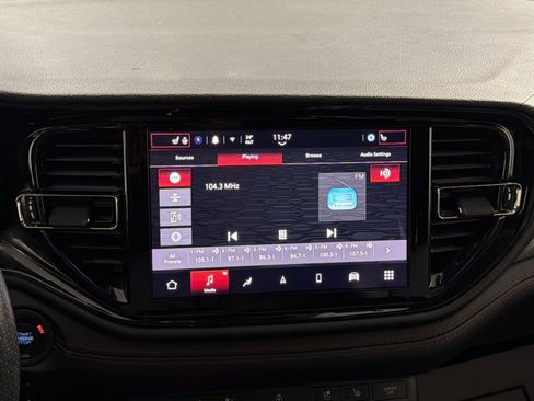 Used 2024 Dodge Durango GT image 18