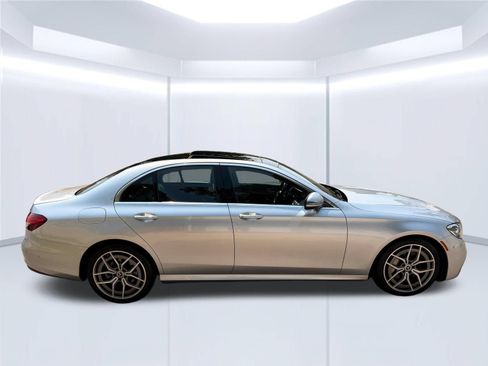 Used 2021 Mercedes-Benz E 350 4MATIC Sedan image 4