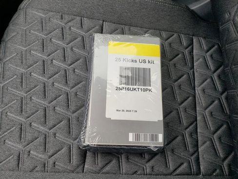 Certified 2025 Nissan Kicks SV image 39