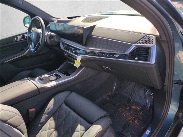 Used 2026 BMW X5 xDrive40i AWD/4WD image 24