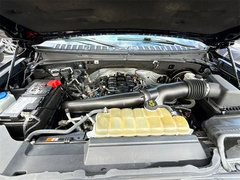 Used 2021 Lincoln Navigator Reserve image 35