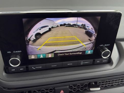 Used 2025 Honda Accord SE image 25