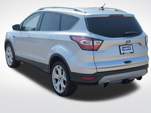 Used 2018 Ford Escape Titanium FWD image 4