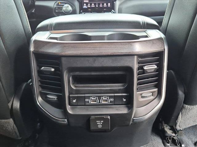 Used 2025 RAM 1500 Laramie AWD/4WD image 17