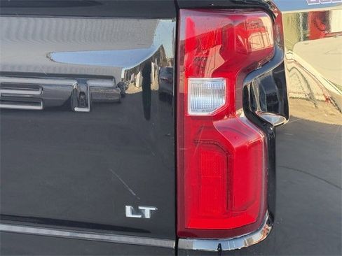 Used 2021 Chevrolet Silverado 1500 LT Trail Boss image 7