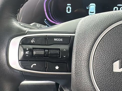 Used 2025 Kia Sportage X-Line w/ Premium Package image 22