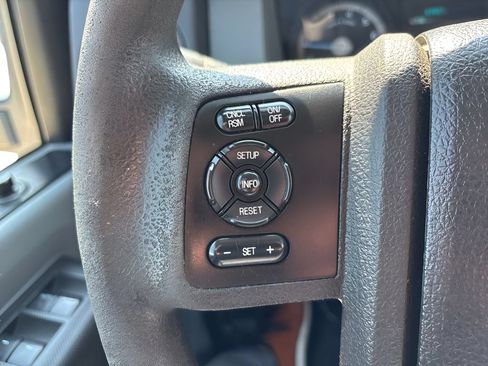 Used 2016 Ford F250 XL w/ Power Equipment Group AWD/4WD image 17