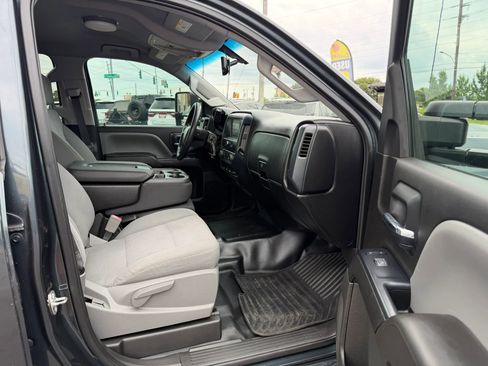 Used 2017 Chevrolet Silverado 1500 W/T w/ Special Service Package AWD/4WD image 10