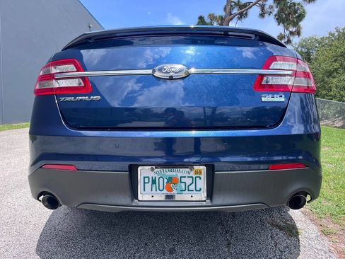 Used 2016 Ford Taurus SHO w/ Equipment Group 401A image 9