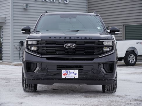 New 2025 Ford Expedition Platinum w/ Stealth Performance Package image 9