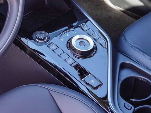 New 2026 Kia Niro Wind FWD image 21